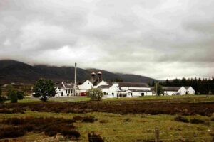 Dalwhinnie Distillery distillery
